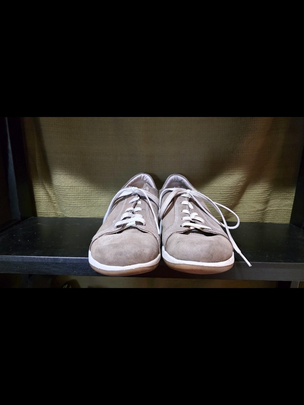 Aetrex Women's Suede Lace-Up Sneakers in Taupe